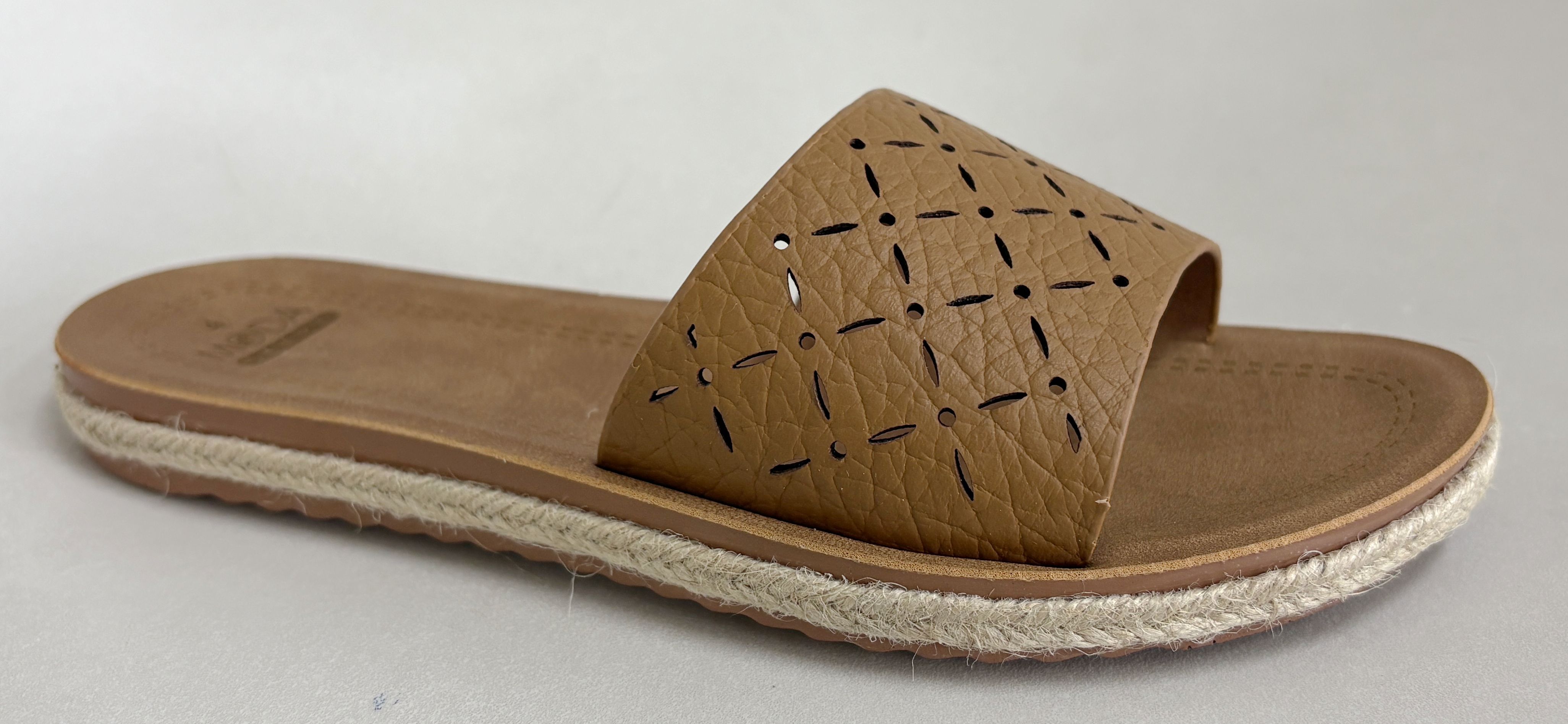 ROPE ELEPHANT PU L5827-02